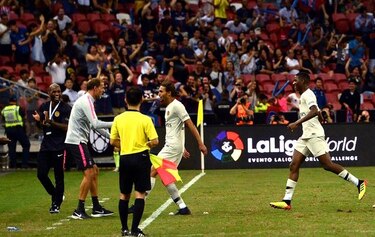El PSG derrota al Atlético de Madrid en partido amistoso