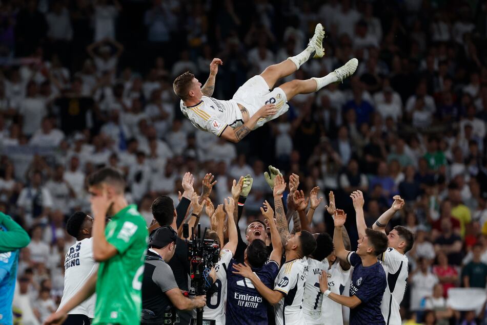 El Real Madrid despide a Kroos sin goles ante el Betis