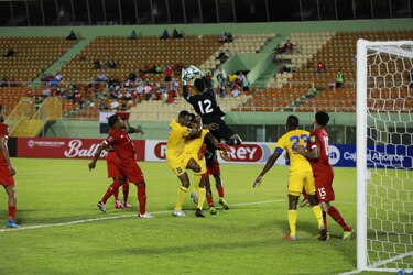 Panamá arranca la eliminatoria mundialista con un triunfo de 1-0 ante Barbados