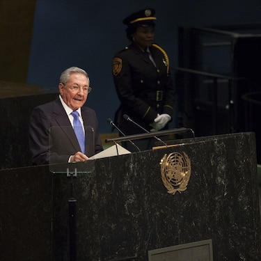 Cuba no renunciará a su independencia por normalizar lazos con EU, dice Castro