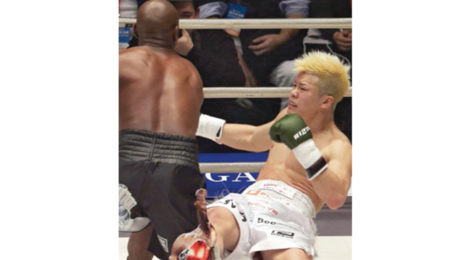 Mayweather cierra 2018 con una victoria millonaria