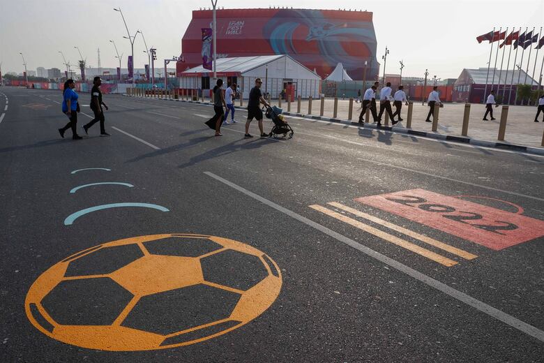 Infantino resalta los avances en Catar y denuncia una doble moral occidental