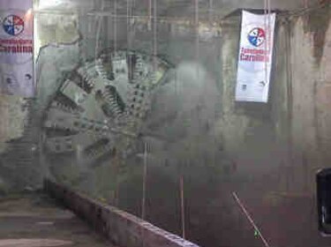 Tuneladora 'Carolina' llega a la estación de la vía Fernández de Córdoba