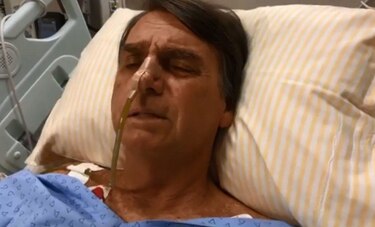 Candidato brasileño Bolsonaro brinda declaraciones desde el hospital