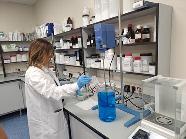 Academia e industria de la salud bucal se reúnen en Barcelona para prevenir enfermedades