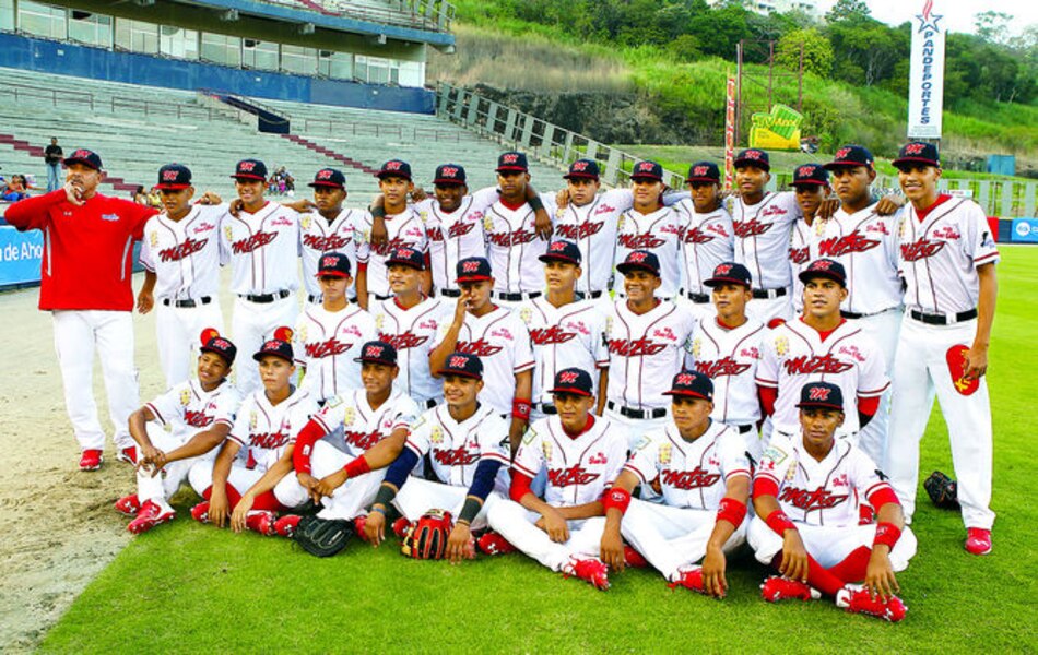 Panamá Metro es líder y se mide a Coclé en el torneo juvenil de béisbol