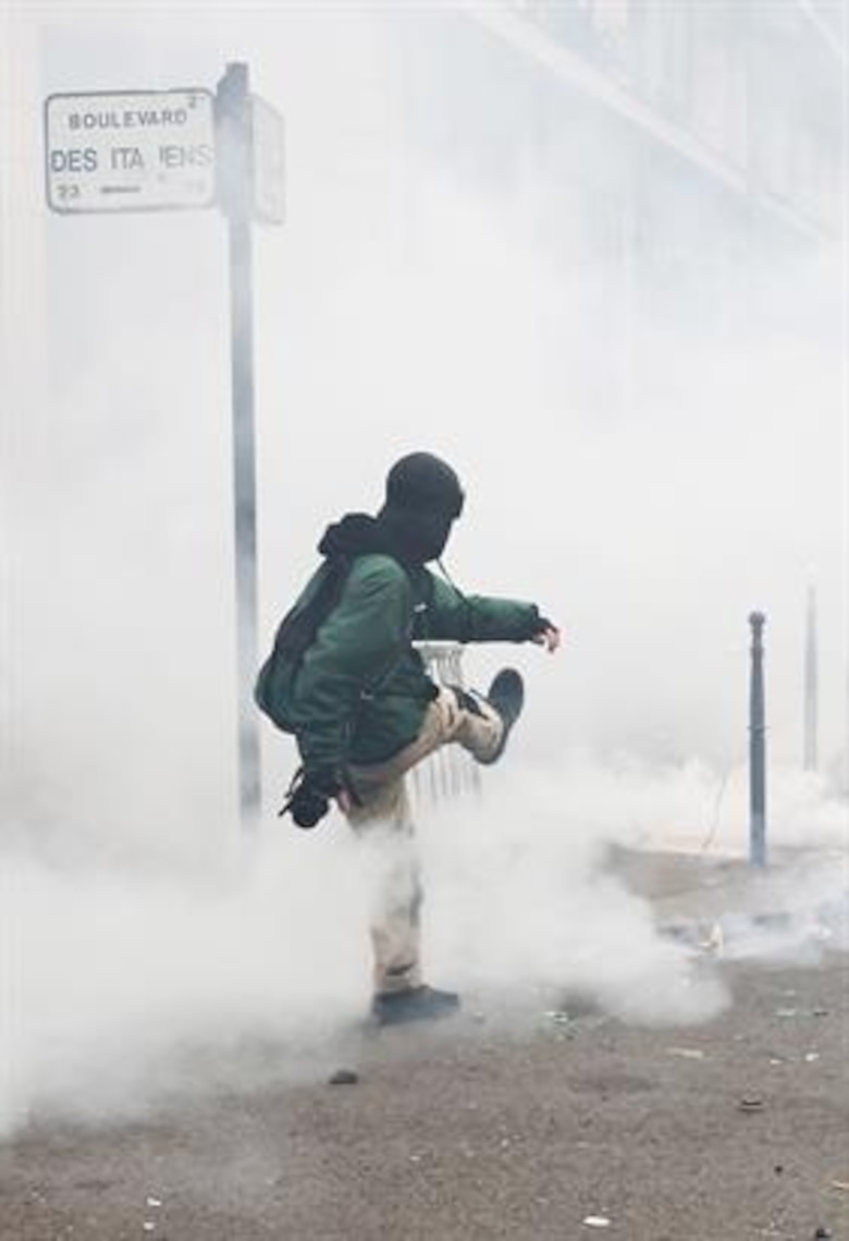 Disturbios en la manifestación contra la reforma de las pensiones en París