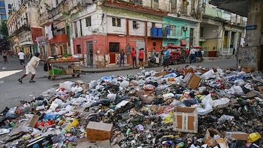 ‘La Habana Vieja está vacía. Todo parece muerto’: cómo se agudizó el declive del turismo en Cuba y qué impacto tiene