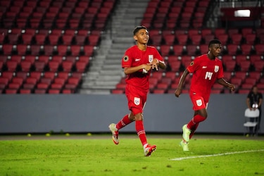 Goleada agridulce: Sub-17 de Panamá aplasta 8-0 a Granada, pero sufre la escalofriante lesión de Catuy