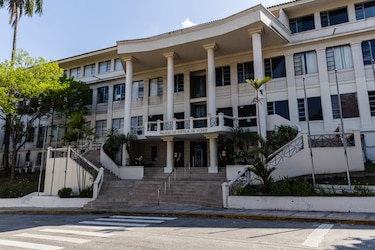 Corte suspende regulación de la pesca de arrastre