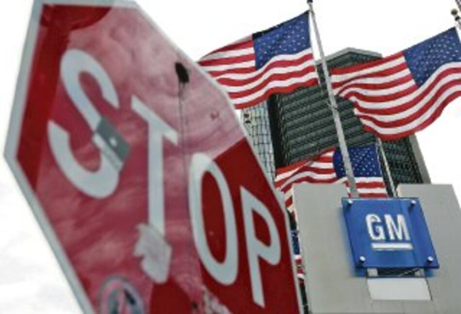 Aceptan cambiar bonos de GM