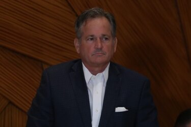 Navarro espera que el cierre de la mina de Donoso sea ordenado y autofinanciable