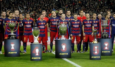 Barcelona exhibe las cinco copas logradas en 2015