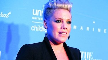 Pink anuncia el nacimiento de su hijo Jameson
