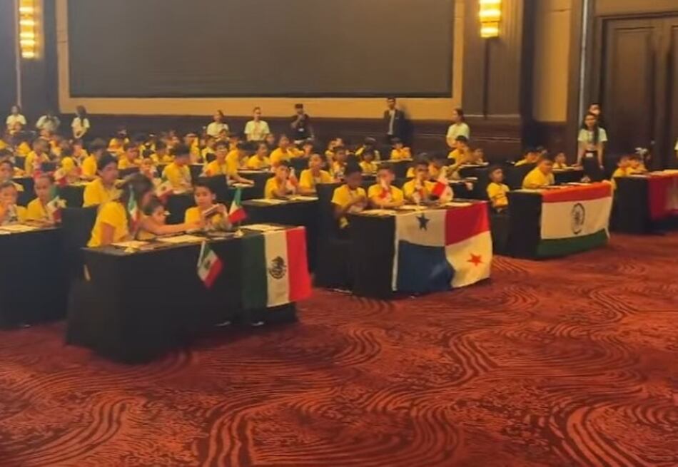 Panamá brilla en Camboya con 21 niños campeones en Campeonato Internacional de Cálculo Mental