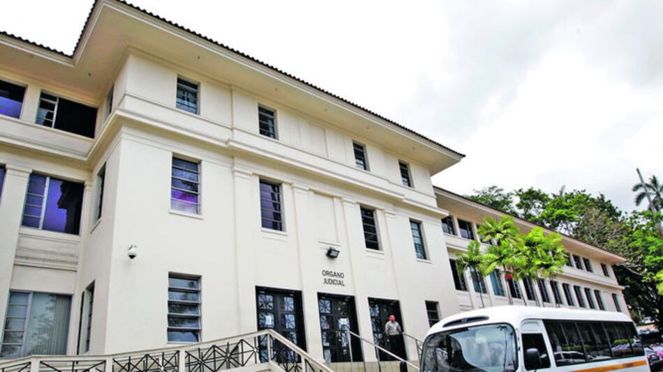 Fiscalía pide condena para 25 de los investigados  por corrupción en la compra de granos del PAN