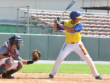 Herrera se prepara para el torneo juvenil de béisbol