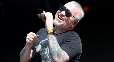 Muere el cantante de Smash Mouth Steve Harwell a los 56 años de edad 