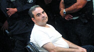 Embargan 35 propiedades, tras la confesión de Tony Saca