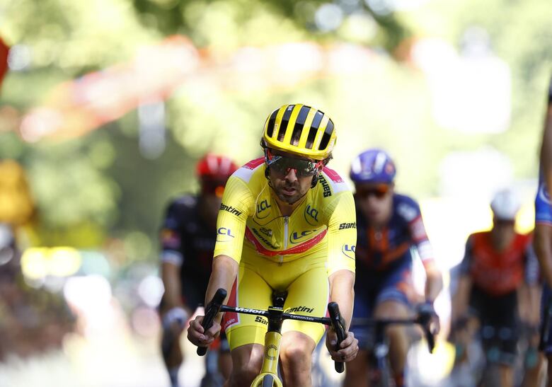 Tour de Francia: Abrahamsen se bautiza en Toulouse, Healy llega a Pirineos de amarillo