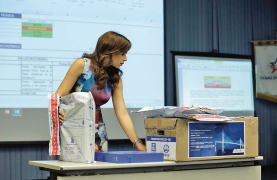 Suspendida licitación del cuarto puente por reclamo