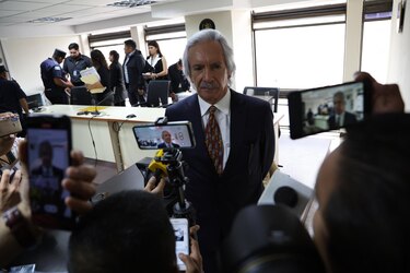 El periodista José Rubén Zamora volverá a una prisión de Guatemala por orden de un juez