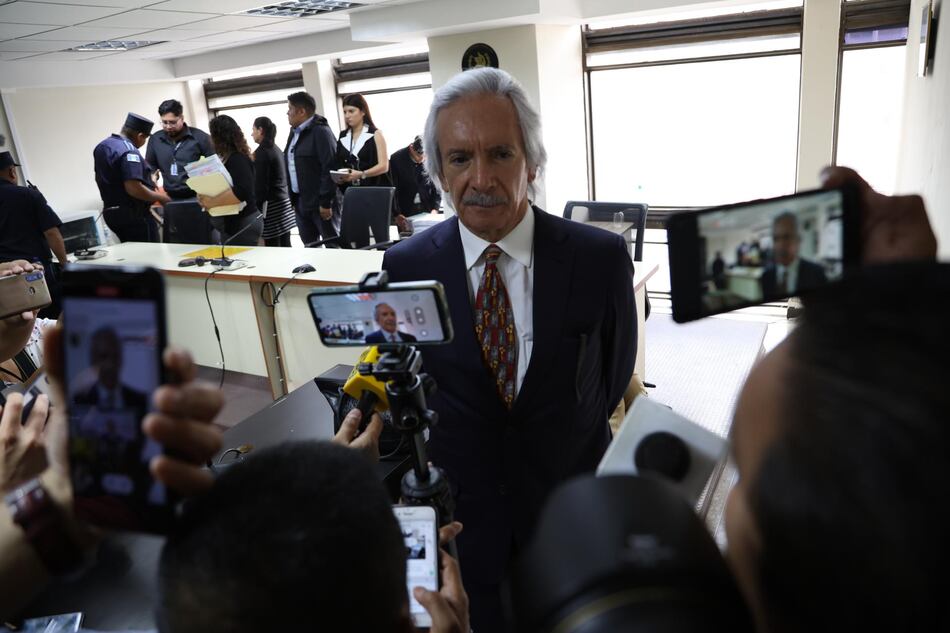 El periodista José Rubén Zamora volverá a una prisión de Guatemala por orden de un juez