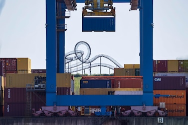 La UE pospone la aplicación de sus aranceles a Estados Unidos para dar oportunidad a la negociación