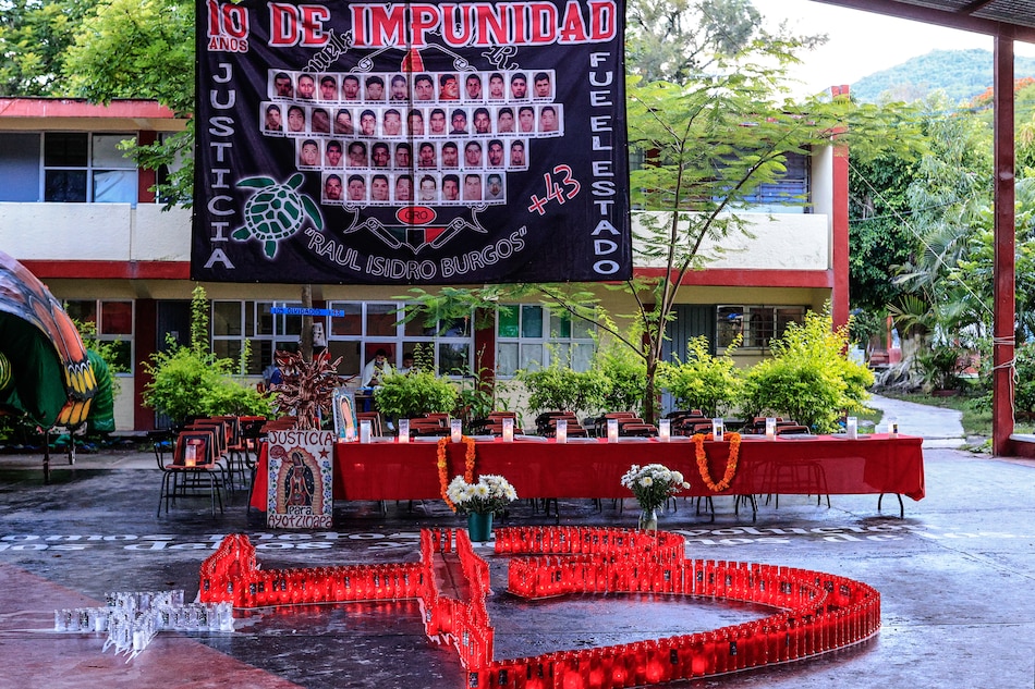 Claudia Sheinbaum convoca a una reunión con padres de Ayotzinapa el 4 de diciembre