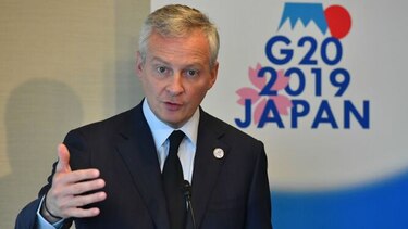 Francia califica como agresión alza de tasa