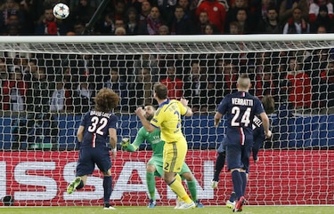 Cavani mantiene con opciones al PSG, pero  Chelsea saca ventaja