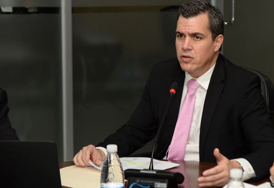 Designan a Leo González como nuevo director de Aduanas