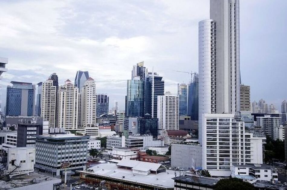 Presentan proyecto para que jurisdicción civil multe a medios que ofendan a mujeres