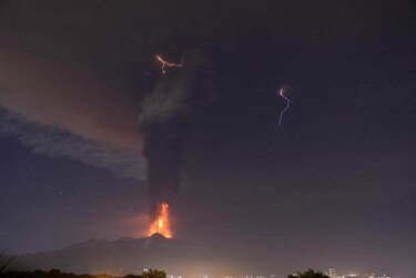 Volcán Etna registra erupción más violenta de los últimos 20 años