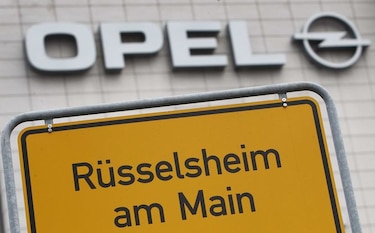 General Motors vende Opel a francesa Peugeot por 2 mil 330 millones de dólares