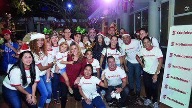 Scotiabank comparte con los niños de Fanlyc