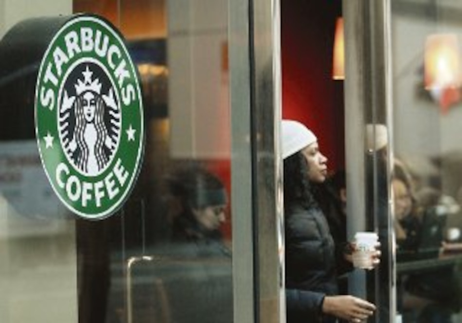 Starbucks busca acelerar crecimiento
