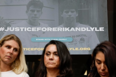 Los hermanos Menéndez afrontarán una audiencia en su lucha por salir de la cárcel