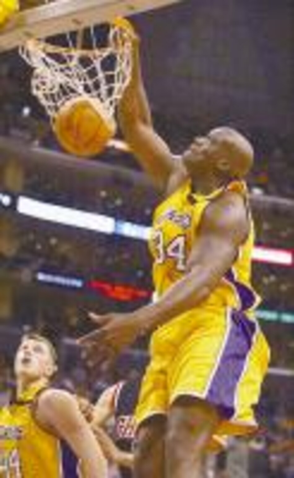 Shaq retornó y comenzó a poner orden en la casa