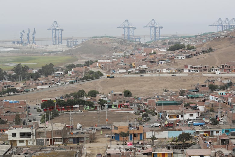 De Alaska a Sudamérica, resurgen las rutas que quieren evitar el Canal de Panamá