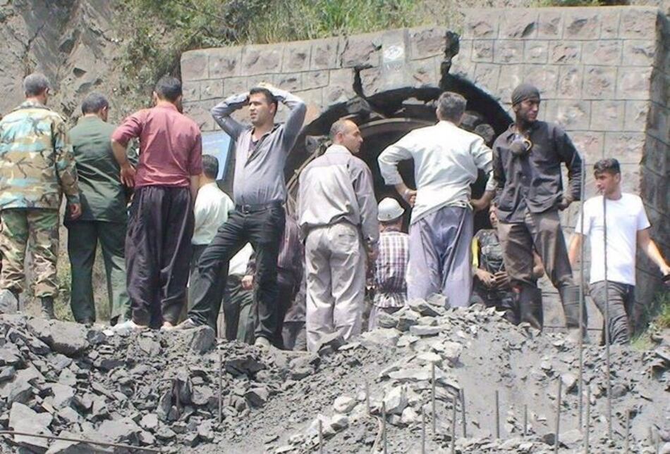 Localizan 21 cadáveres en mina iraní tras accidente