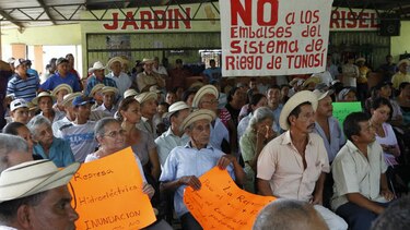 Cancelan contrato de riego en Tonosí