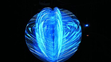 Danza de luces descifra el universo