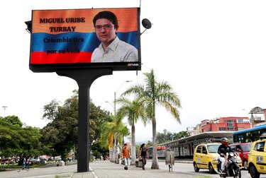 Fiscalía de Colombia acusará de intento de asesinato y tenencia de armas al menor que disparó a Miguel Uribe