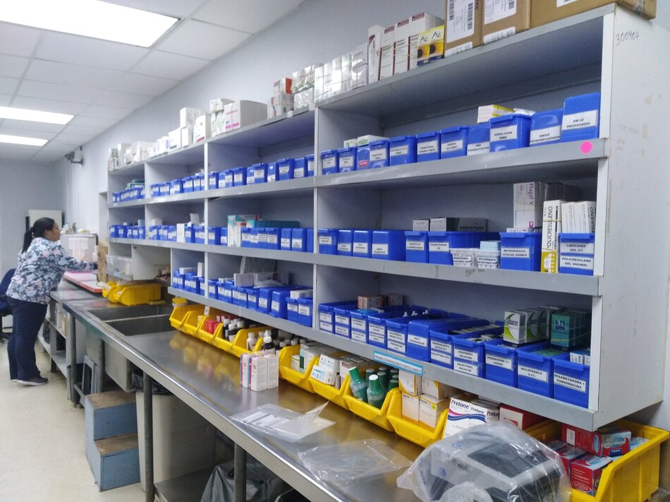 Farmacia del Hospital de Especialidades Pediátricas permanecerá en vía España