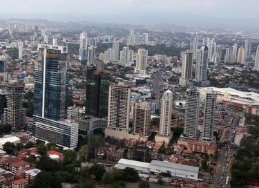 Mitradel emite lista oficial de las 33 nuevas tasas de salario mínimo