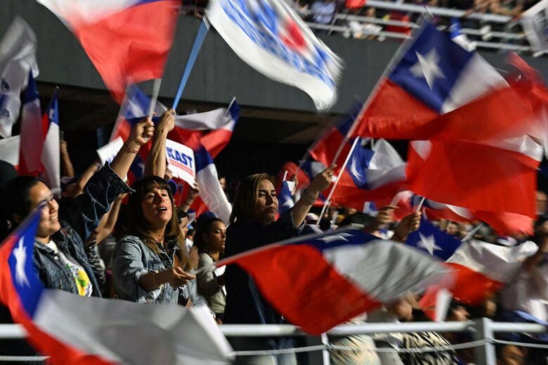 José Antonio Kast, el ultraderechista que quiere aglutinar el voto de oposición y ser presidente de Chile al tercer intento