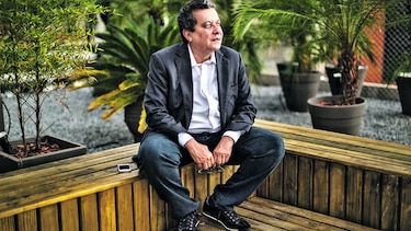 Joao Santana paga $9 millones y sale de prisión