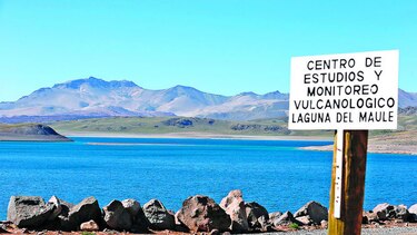 El volcán bajo el agua
