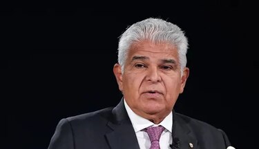 Presidente Mulino se somete a un procedimiento médico